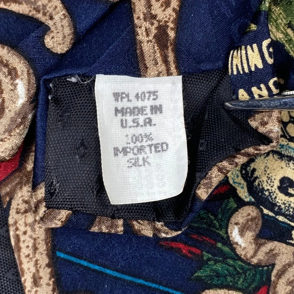 VTG Tabasco Necktie Mens Hot Sauce Silk Avery Island Oysters‎ 58x4